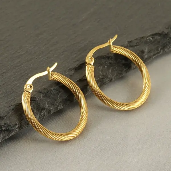 Wholesale PVD Coated 18K Gold Plated Round Stainless Steel Classic Style Waterproof Non Tarnish Hoop Earrings