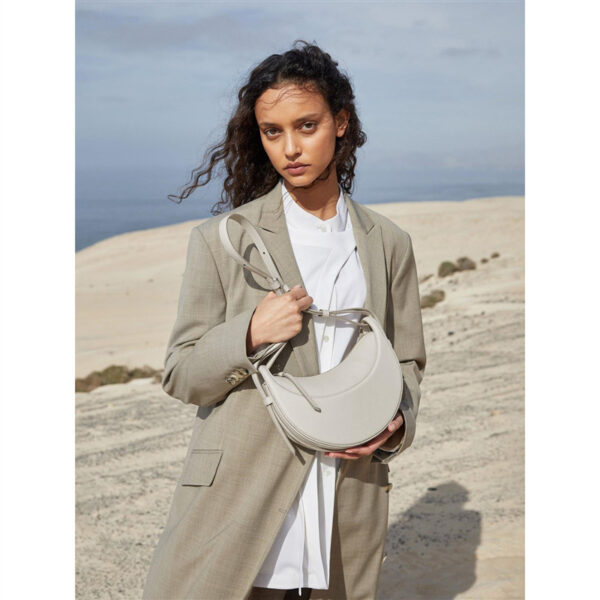 Wholesale French Polene Niche Design High-grade Texture Crossbody Crescent Bag Women's Genuine Leather Underarm Saddle Bag