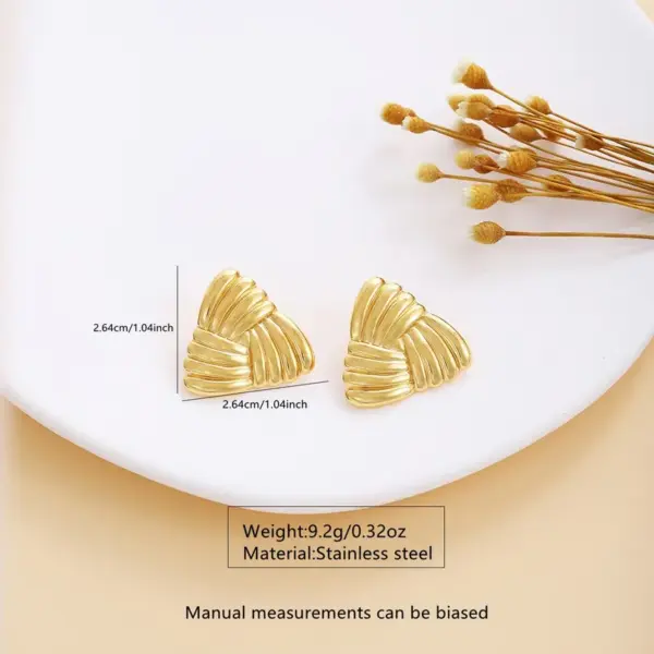 1 Pair Elegant Classic Style Geometric Leaf Heart Shape Asymmetrical 304 Stainless Steel Imitation Gold Electroplating Ear Studs