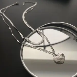 01-f7 Titanium Steel Heart Double-Layer Necklace / Silver