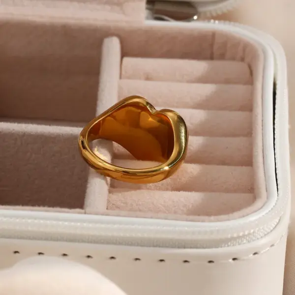 PVD Coated Real Gold Plated 18K Gold Heart 304 Stainless Steel Fashion Waterproof Non Tarnish Rings
