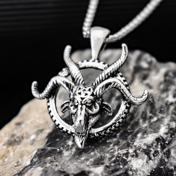 Wholesale Temu hot sale foreign trade jewelry European and American personality retro ram horn men's pendant necklace