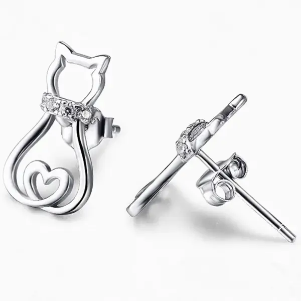 Wholesale Fashion Cute Hollow Inlaid Zircon Cat Copper Earrings Wholesale
