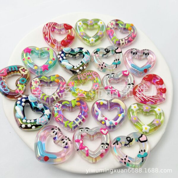 Wholesale Acrylic Hand-painted Candy Heart Color Hollow Love Beads