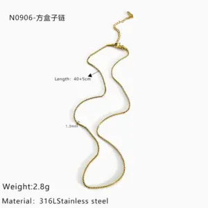 Golden Square Box Chain / One Size