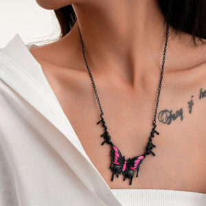 Wholesale Cross-border Europe and the United States new necklace personality exaggerated oil drop black powder butterfly necklace foreign trade jewelry factory direct sales