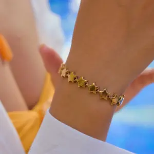 Wholesale 304 Stainless Steel Star PVD Coated Real Gold Plated Classic Style Waterproof Non Tarnish Tennis Chain Safety Clasp Closure Bracelets