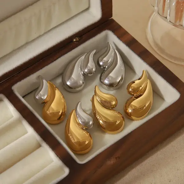 Wholesale 1 Pair Vintage Style Classic Style Water Droplets Mixed Metal Plating 304 Stainless Steel 18K Gold Plated Ear Studs