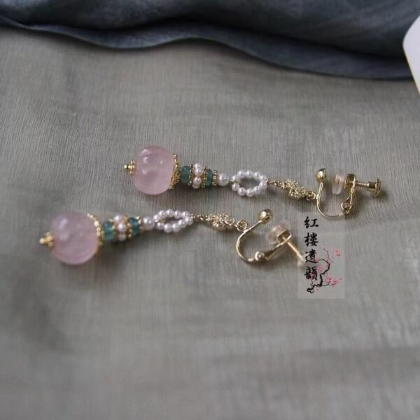 Wholesale Zizai Sheng's Best-Selling Ear Clips and Ear Hooks for Women in Song Dynasty and Ming Dynasties, Han Dynasty Aessories, Honglou's Niche Design New Earrings