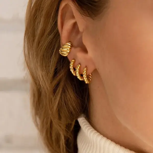 Wholesale Ethnic Style Geometric Copper Earrings Ear Studs
