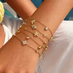 Wholesale Ins Style 304 Stainless Steel Four-Leaf Clover Heart Inlaid Diamond Starfish Evil Eye Minimalist Style Light Luxury Vacuum Electroplated 18K Real Gold Bracelet