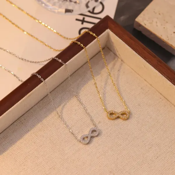 Wholesale PVD Coated 18K Gold Platinum Real Plated Infinity 304 Stainless Steel Casual Simple Style Waterproof Non Tarnish Pendant Necklace
