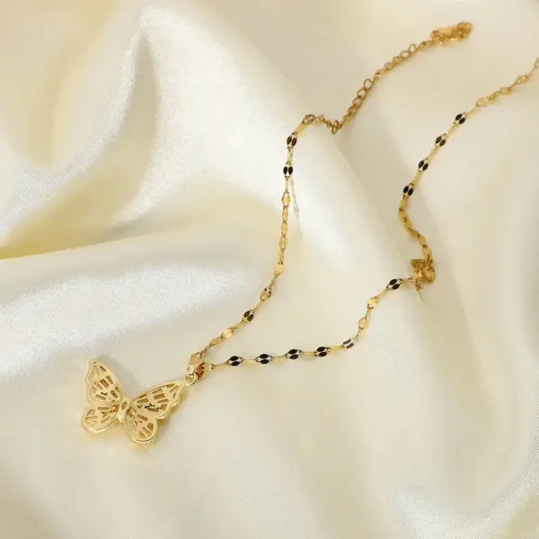 304 Stainless Steel PVD Coated Necklace Simple Style Pendant Necklace For Women'S