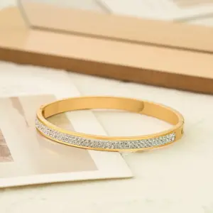 29-D-1 Clay Bracelet / Gold