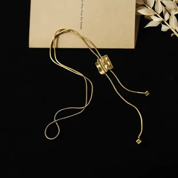 Wholesale Geometric Pleated Square Push-Pull Necklace Irregular Multi-Party Fortune Autumn/Winter Sweater Chain Vintage Heart Shape Vacuum Plating 18K Real Gold 304 Stainless Steel Inlaid Gold Inlaid