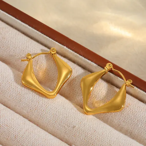 Wholesale 1 Pair Basic Simple Style Irregular Geometric Plating 304 Stainless Steel 18K Gold Plated Earrings