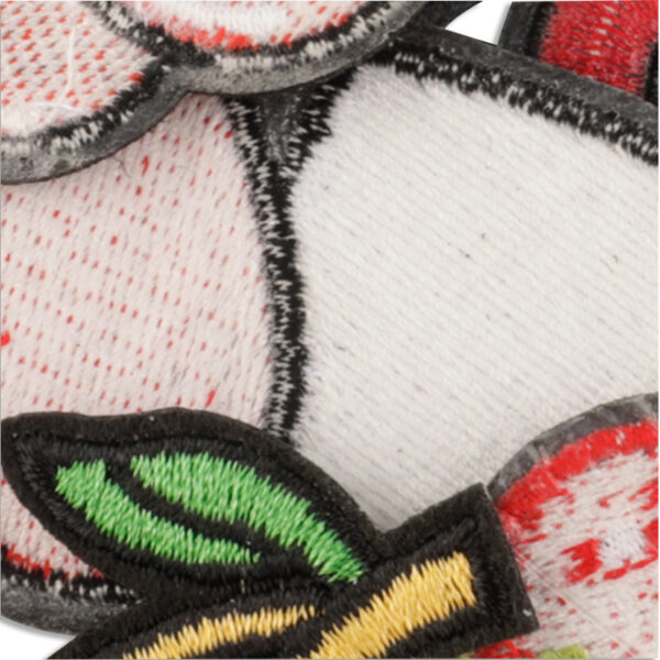 oly-325d46881c42df97243c29e48bf4c72e Wholesale Computer Embroidery English Love Patch Patch Shoes and Hats Luggage Accessories Accessories Accessories Decorative Embroidery Cloth Patch