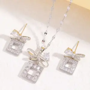 Set A32 (Two-piece Set Silver )