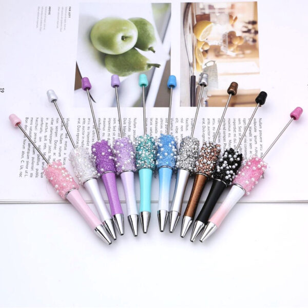 Wholesale DIY Pearl Gypsophila Beaded Pen Handmade Sugar Pearl Diamond Pen Blind Box Gift Pen in stock