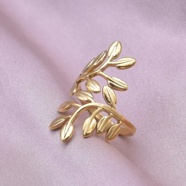Wholesale PVD Coated Real Gold Plated 18K Gold Leaf 304 Stainless Steel Elegant Simple Style Waterproof Non Tarnish Open Rings