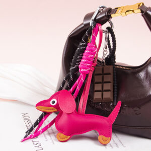 Type a dachshund chocolate + bear silicone rope + miu style lanyard - rose red
