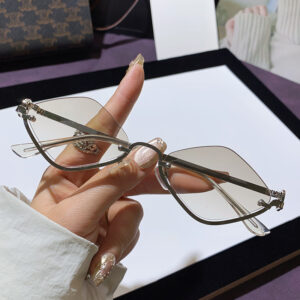 Silver Frame White Progressive