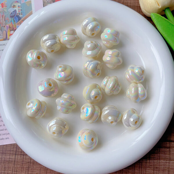 Wholesale Solid color coated spiral bead