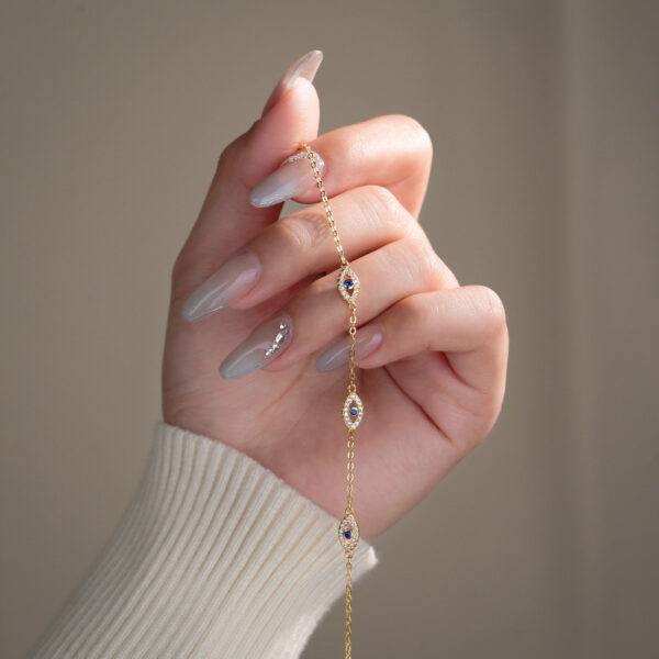 oly-32cfd5c346052b5d483230cfd1c2d6be Wholesale Devil's Eye Micro inlaid Zircon Necklace