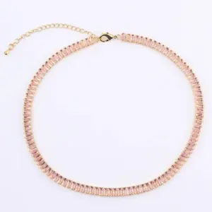 18K Gold 2.5 * 5mm Horizontal Pink Zirconium / 18K