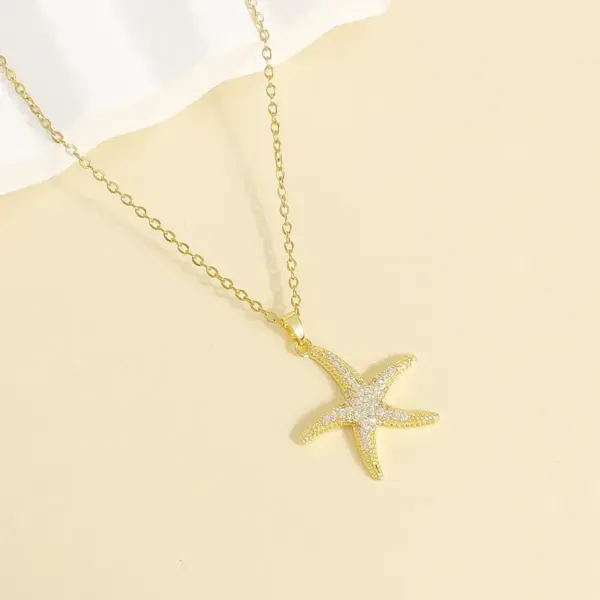 Wholesale PVD Coated 18K Gold Plated Starfish 304 Stainless Steel Romantic Shiny Waterproof Non Tarnish 304 Stainless Steel Pendant Necklace