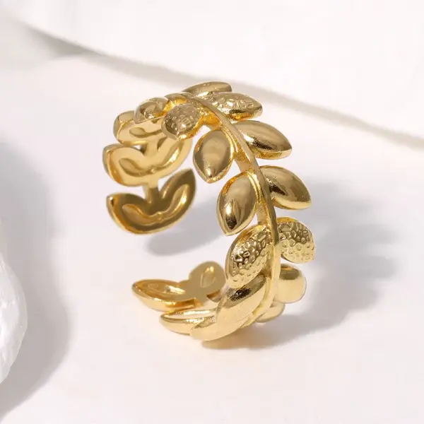 Wholesale PVD Coated Real Gold Plated 18K Gold Leaf 304 Stainless Steel Sweet Waterproof Non Tarnish Open Rings
