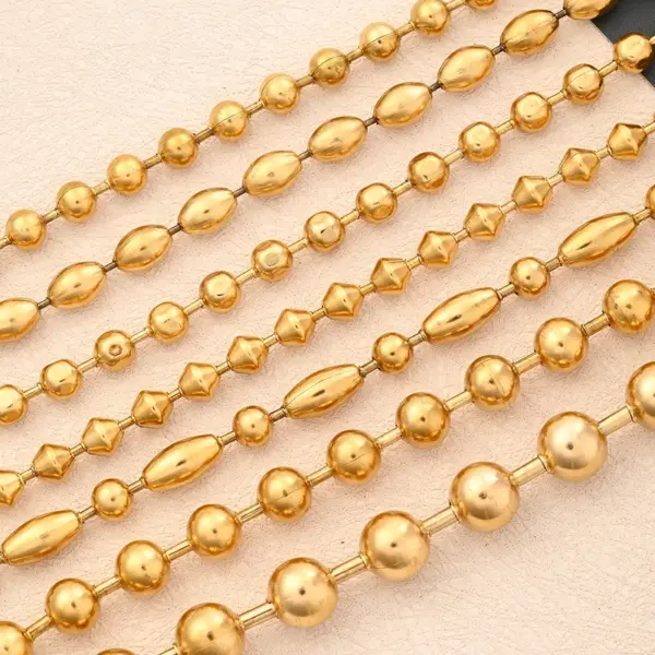 Wholesale Casual Simple Style Round Oval Solid Color 304 Stainless Steel 18K Gold Plated Bracelets In Bulk