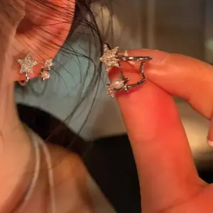 26#E5935 Silver Pentagram Heart Pearl Earrings / 925 Silver