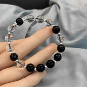 Wholesale [Black and White] Simple Design Sense Crystal Bracelet Women's Light Luxury All-match Niche Fashion Girlfriend Beaded Hand Jewelry