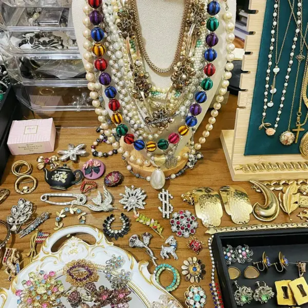 1 Pair Classical Lady Cross Enamel Plating Inlay Copper Ear Studs