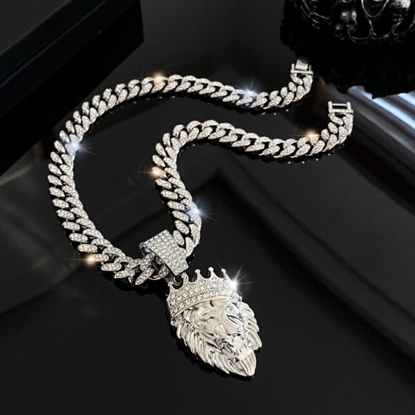 Wholesale Crown Lion Head Alloy Pendant Hip Hop Full Diamond Cuban Chain