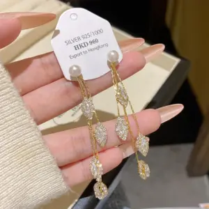 E0061 Silver Needle