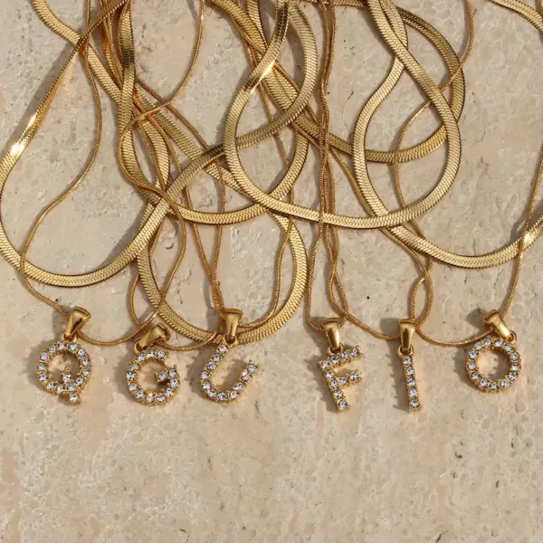 Wholesale Jewelry Fashion Letter 304 Stainless Steel Zircon 18K Gold Plated Plating Necklace