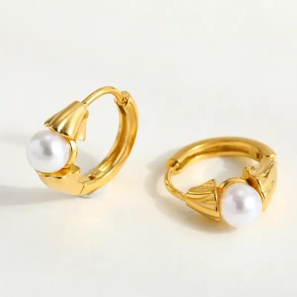 Wholesale Exquisite Stainless Steel Plated 18K Gold Imitation Pearl Geometric Earrings Elegant Casual Stylish For Indoor Daily Date Holiday