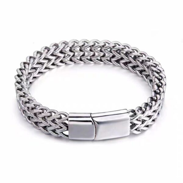 Wholesale Spot explosions Europe and the United States new titanium steel bracelet men's bracelet stainless steel double row square chain magnet buckle bracelet