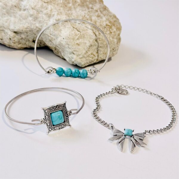 Wholesale Bohemian Style Set Turquoise Leaf Bracelet Ethnic Style Bow Flower Turquoise Bracelet suit