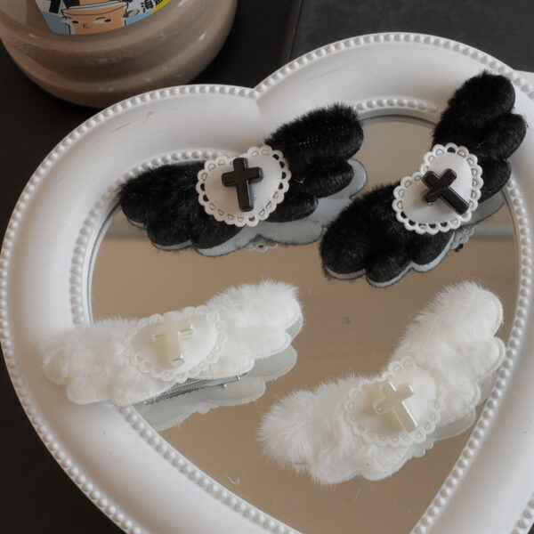 Wholesale White Angel Heart Cross Wings Hairpin Side Clip Sexy Subculture Design Harajuku Style Cute Headdress for Women