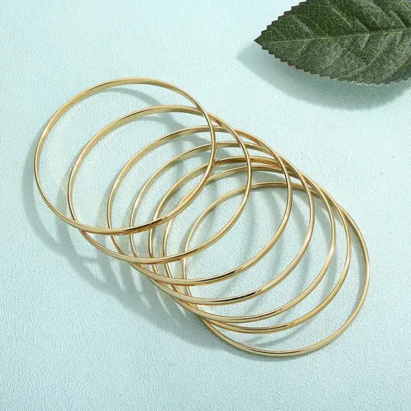 304 Stainless Steel Geometric PVD Coated Stone-Free 18K Gold Plated Simple Style Streetwear Waterproof Non Tarnish Plating Wristband