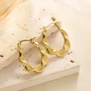Eh023 Earrings / Gold