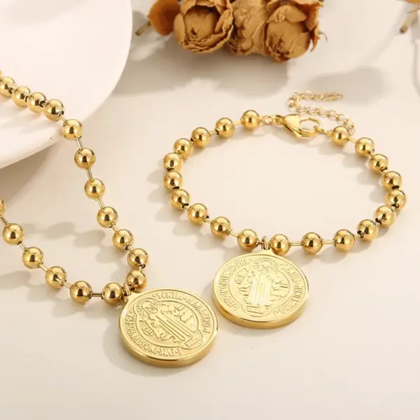 PVD Coated 18K Gold Plated Human Round Stainless Steel Titanium Steel Simple Style Waterproof Non Tarnish Bracelets Necklace