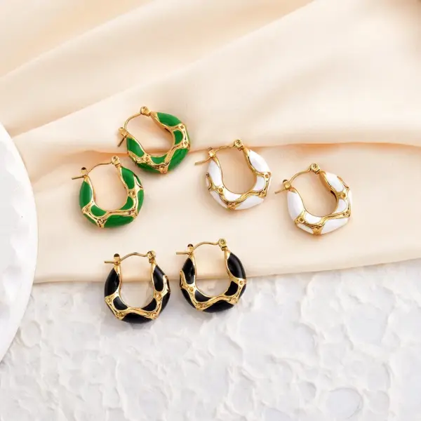 Wholesale Ion Plating (IP) 18K Gold Plated Circle 304 Stainless Steel Retro Classic Style Waterproof Non Tarnish Earrings