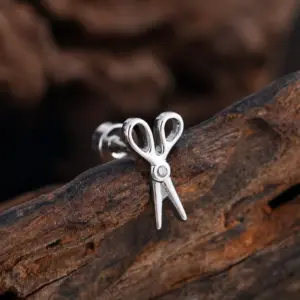 3371 Silver / Ear Studs