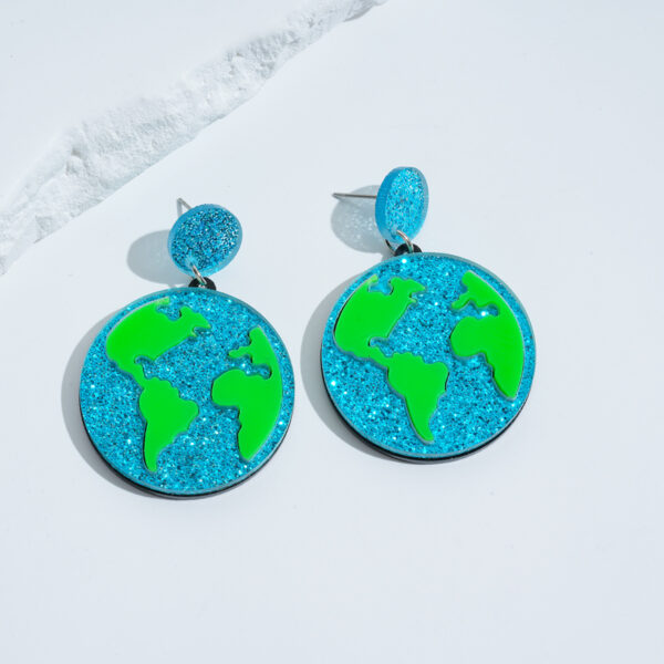 Wholesale Europe and the United States cross-border earth environmental protection glitter acrylic round ladies earrings retro geometric earrings jewelry
