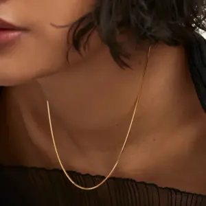 Wholesale 304 Stainless Steel Stainless Steel Solid Color PVD Coated 18K Real Gold Plated Vintage Style Plating Gold