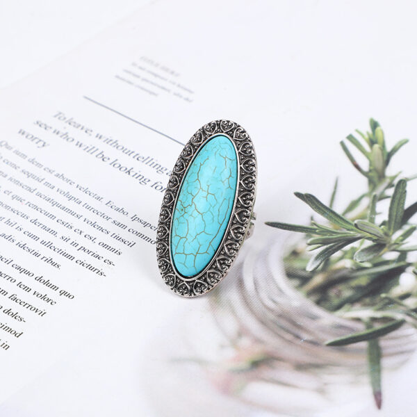 Wholesale New Simple Fashion Horse Eye Diamond Court Crown Pattern Turquoise Ring Turquoise Ring